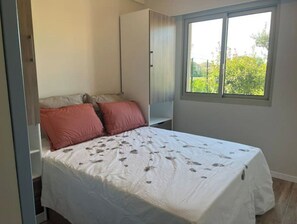 2 camere