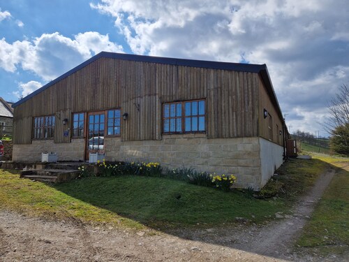 The Den, Coves House