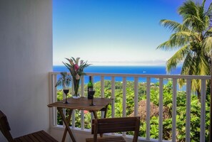 Deluxe Studio, 1 Double Bed, Sea View | Terrace/patio