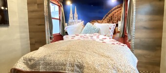 Track 2, wagon with oven, optionally with sauna and whirlpool