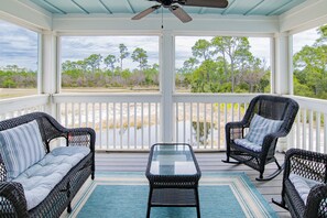 Property grounds - Unwind in Style: Beautiful Townhome Embraces The Lost Key Lifestyle! (Pensacola)