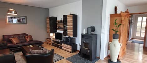 电视、立体声音响