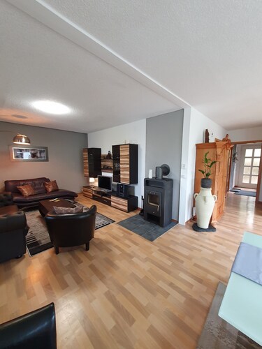 Large, cozy vacation apartment - for tourist purposes only