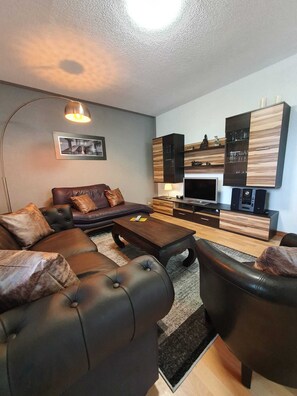 电视、立体声音响