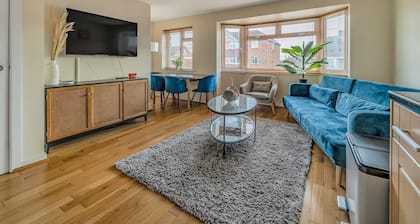 Stylish 2BR Apartment Parking x 2 Oxford - Pass the Keys