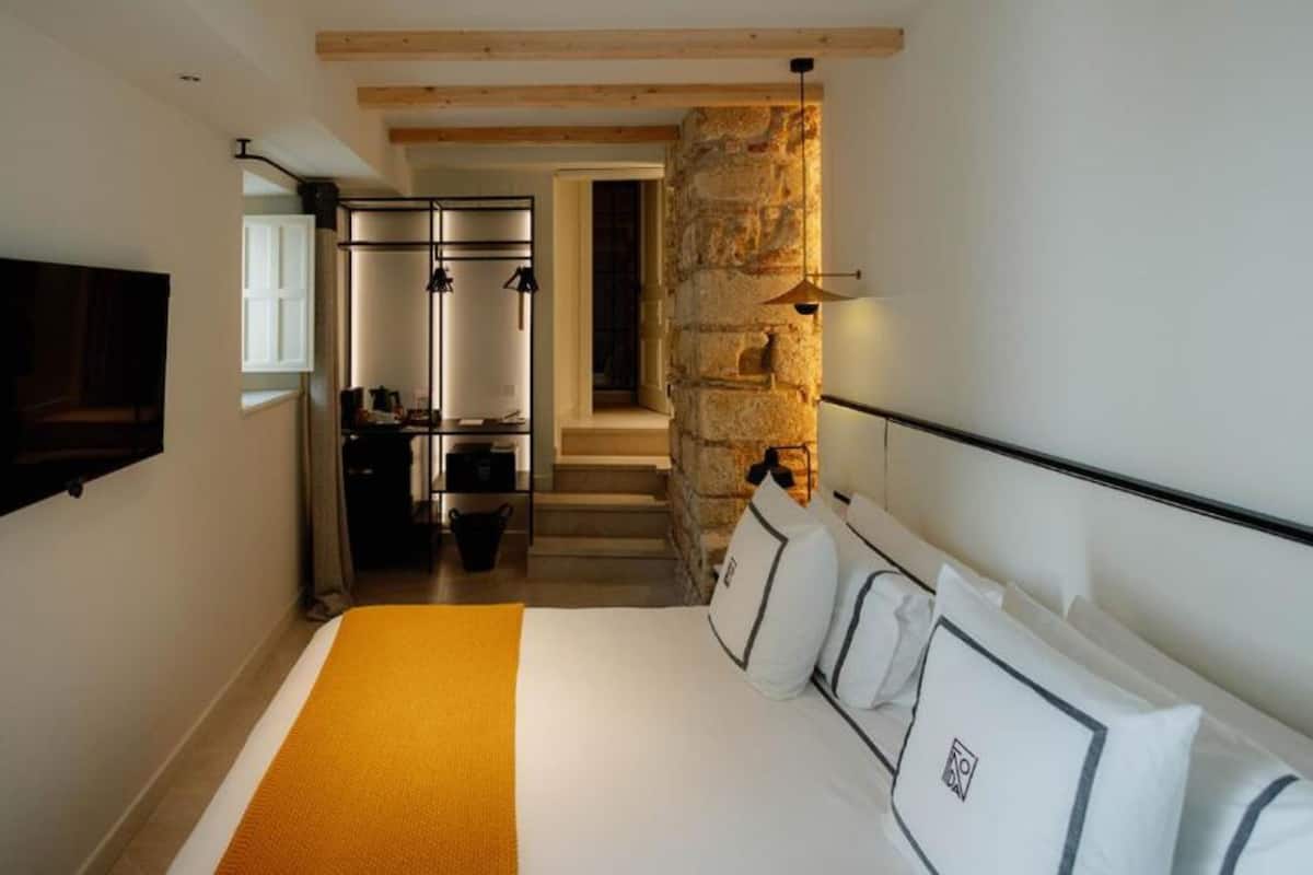 Classic Double Room, Courtyard View | Egyptian cotton sheets, premium bedding, minibar, in-room safe