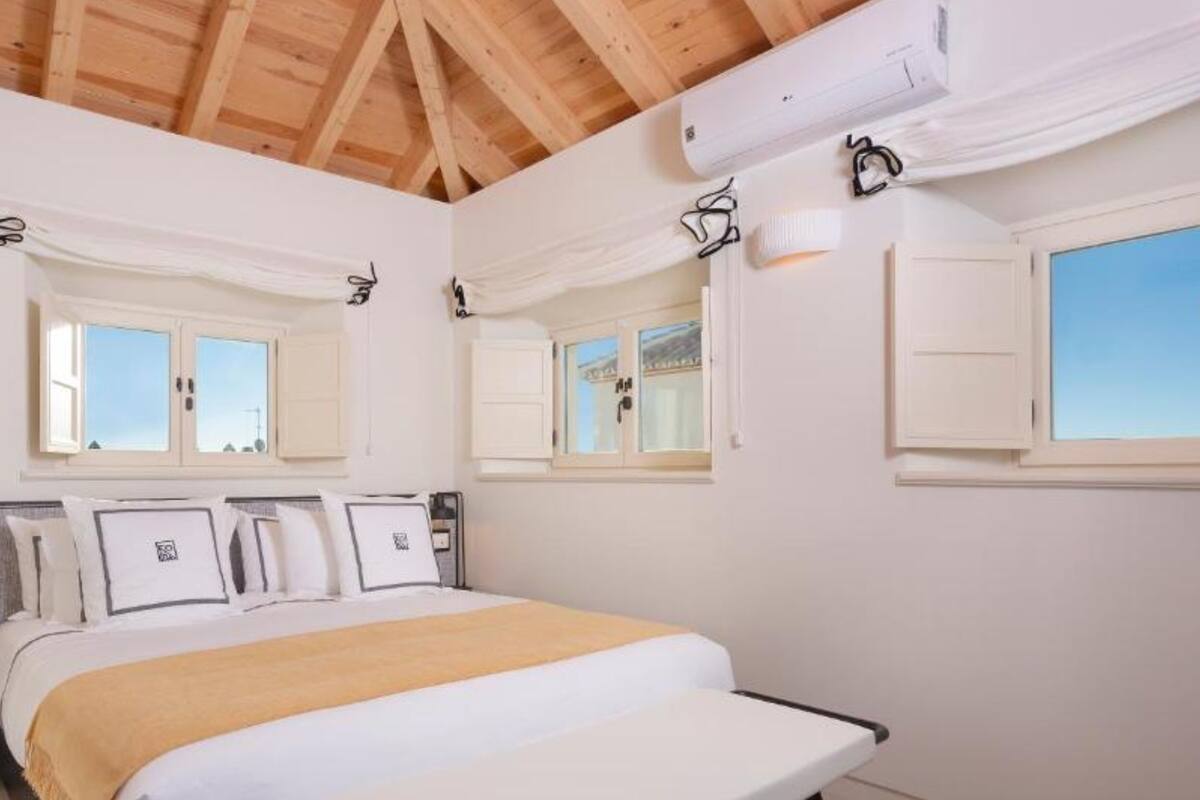 Premier Double Room (Terrace) | Egyptian cotton sheets, premium bedding, minibar, in-room safe
