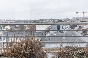 Appartement | Uitzicht vanaf balkon