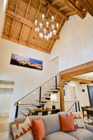 Interior - Academy Place | Paintbrush (Crested Butte)