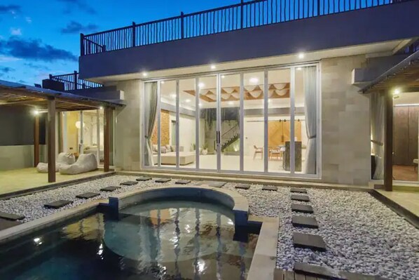 Pool - KW2004-2 Bedroom Beach Front Villa in Ketewel (Kecamatan Sukawati)