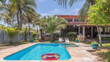 Basic Chalet | Pool | Outdoor pool