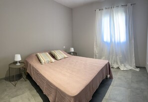 3 bedrooms, travel cot, free WiFi