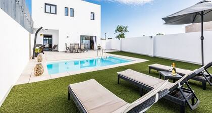 Ocean House Torre del Mar