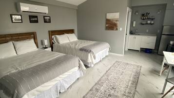 1 bedroom, free WiFi, bed sheets