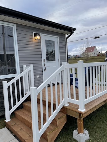 Exterior detail. Chapel Suites - King Suite