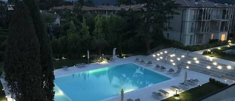 Piscina a l'aire lliure