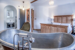 Regadera, regadera con hidromasaje, toallas