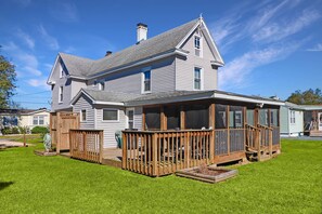 Exterior - Blue Point - Pet friendly w/ Outdoor shower! (Chincoteague Island)