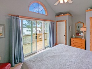 3 室のベッドルーム、WiFi