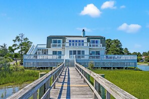 Exterior - Dragonfly Point | Luxury Oyster Bay Waterfront w/ 120' Pier, Screened Porch & Panoramic Views (Chincoteague Island)