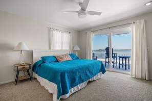 4 bedrooms, WiFi - Dragonfly Point | Luxury Oyster Bay Waterfront w/ 120' Pier, Screened Porch & Panoramic Views (Chincoteague Island)