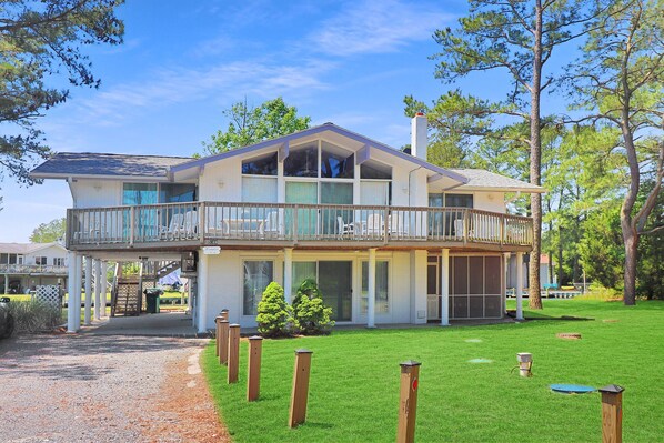 Exterior - Langtree - Pet friendly; Waterfront w/ boat dock! (Chincoteague Island)