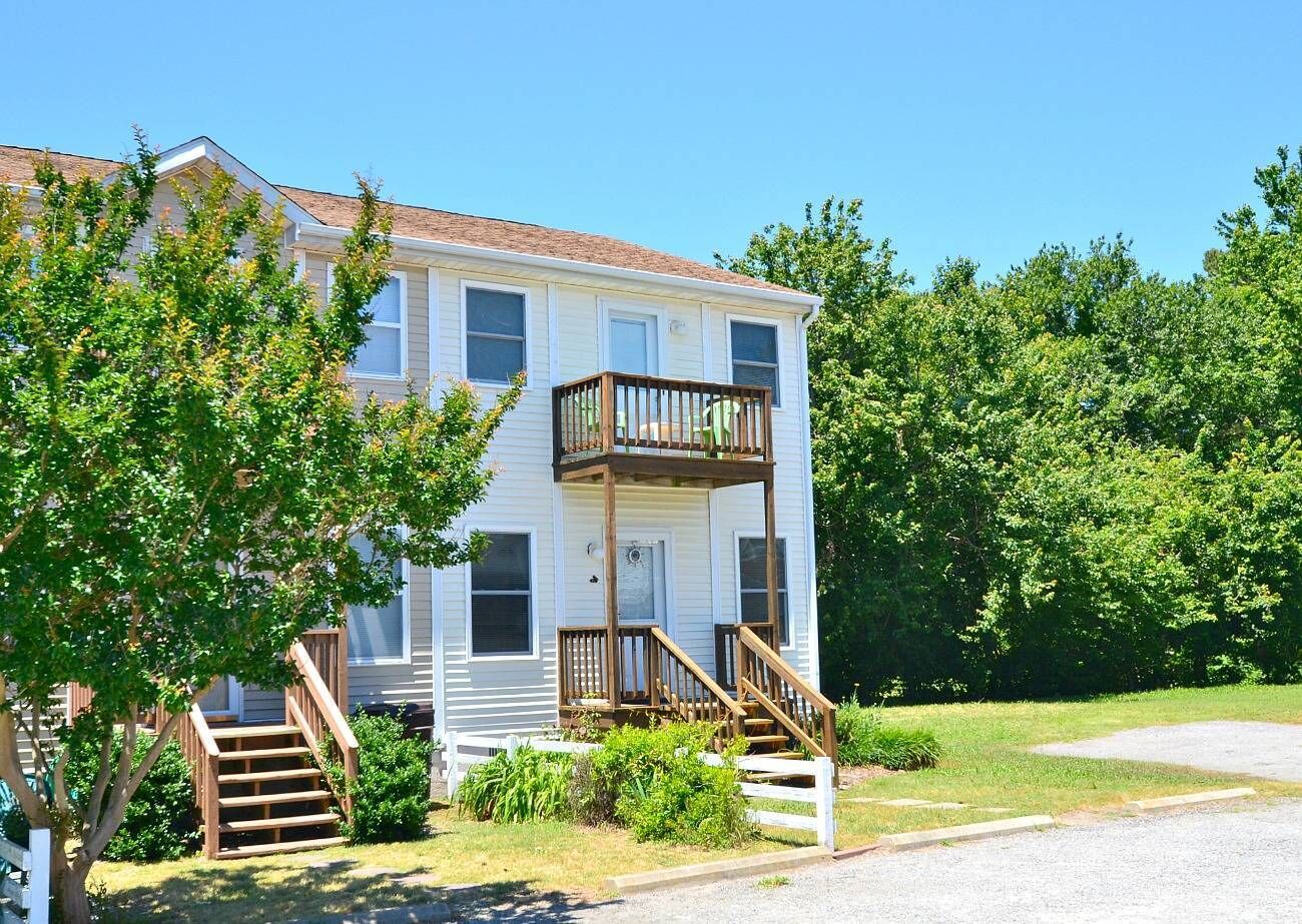 Lighthouse Estates #11 - Water views; Pool & Dock!