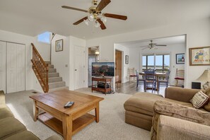 Living area - Moon Rising - Waterfront; Shared dock! (Chincoteague Island)