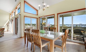 Dining - Return | Waterfront Views, 600' Pier, Decks, Boat-Friendly, Lighthouse + Wildlife Vistas (Chincoteague Island)