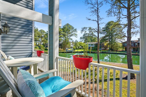Property grounds - Sunshine Daydream - Pet friendly; Waterfront! (Chincoteague Island)