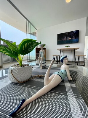 Interior - 3 minutes from the beach! Beautiful Premiere Apartment with Pool (Asia)