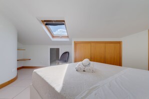 City-Apartment | 2 Schlafzimmer, Bügeleisen/Bügelbrett, kostenloses WLAN, Bettwäsche