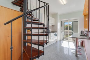 City-Apartment | Eigene Küche | Espressomaschine, Wasserkocher