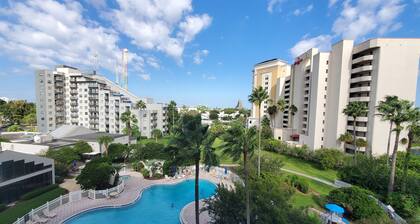 2 BD/2 BA minutes from Universal Studios & Epic Universe