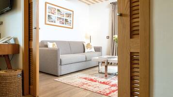 Family Suite | Living area