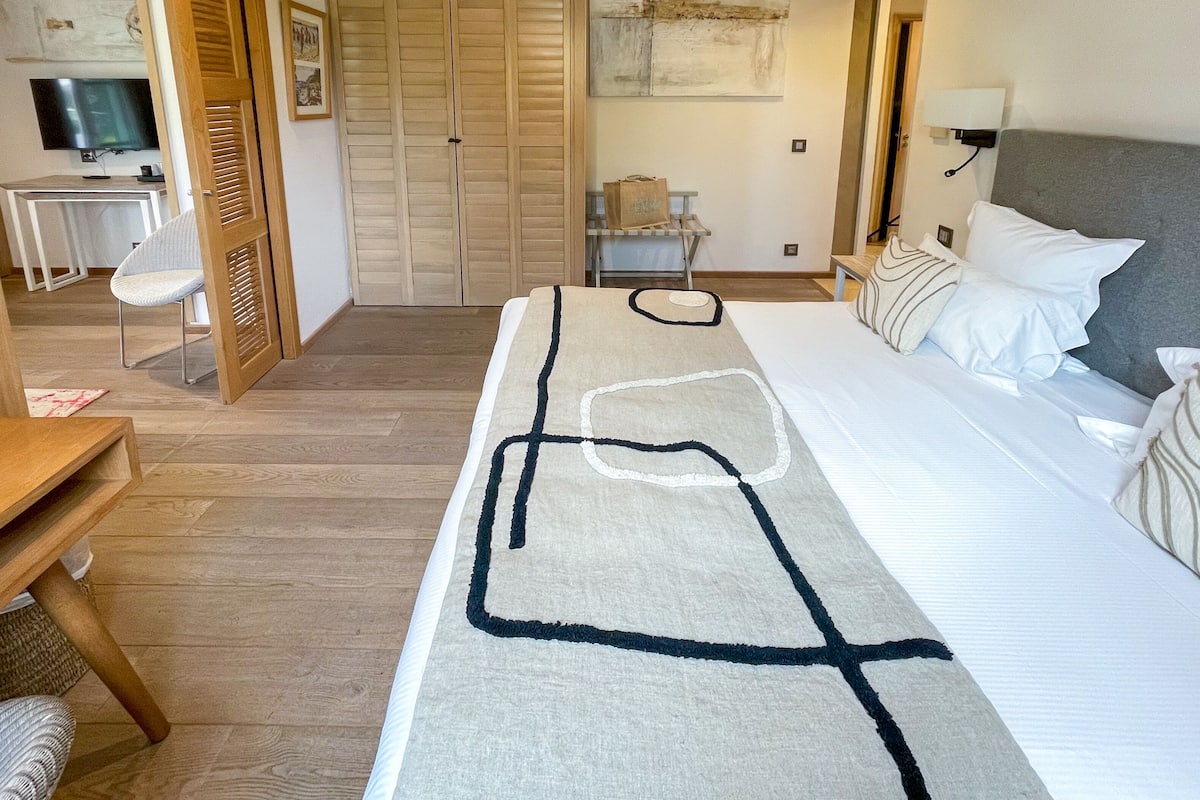 1 habitación, minibar y caja de seguridad en la habitación