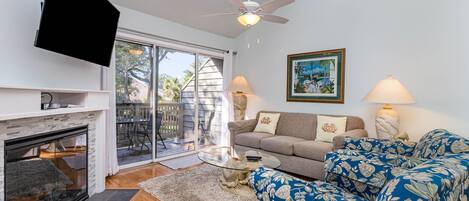 Villa, 2 Bedrooms | Living area