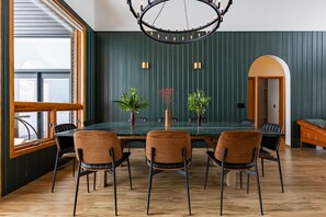 Dining - Timber + Love Chalet (Meadows)