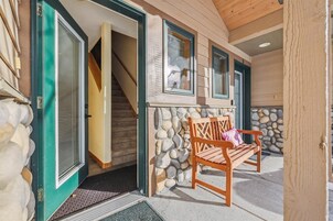 Townhome, 2 Bedrooms | Property grounds