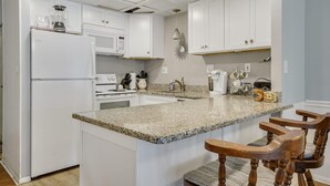 Unclassified image, 4 of 29, button - Oceana Ii 109 2 Bedroom Condo by RedAwning (Ocean City)