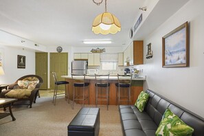 Interior - Surf Crest 103 1 Bedroom Condo by RedAwning (Ocean City)