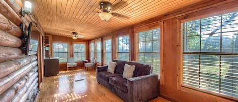 House, Multiple Bedrooms | Living area | Smart TV