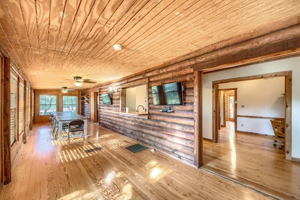 Casa, varias habitaciones | Interior