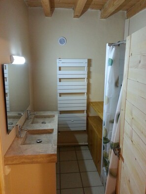 Dusche, Haartrockner