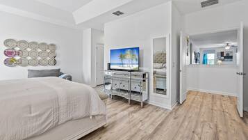 6 bedrooms, iron/ironing board, travel crib, free WiFi