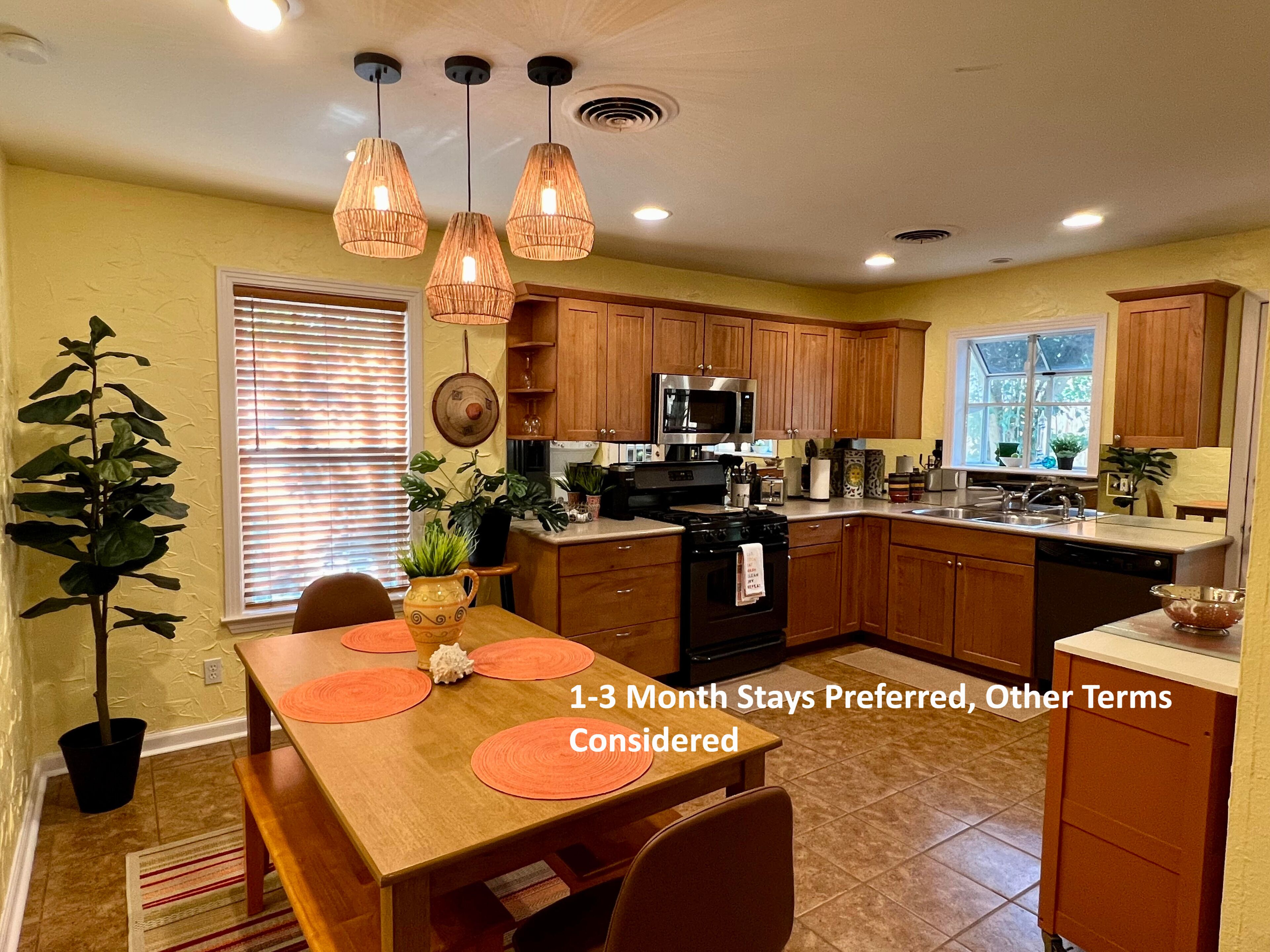 Hip, SoCo Space-78704 Ideal for Long-Term Stays