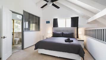 4 bedrooms, iron/ironing board, travel crib, internet