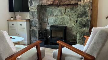 Smart TV, video games, DVD player, books