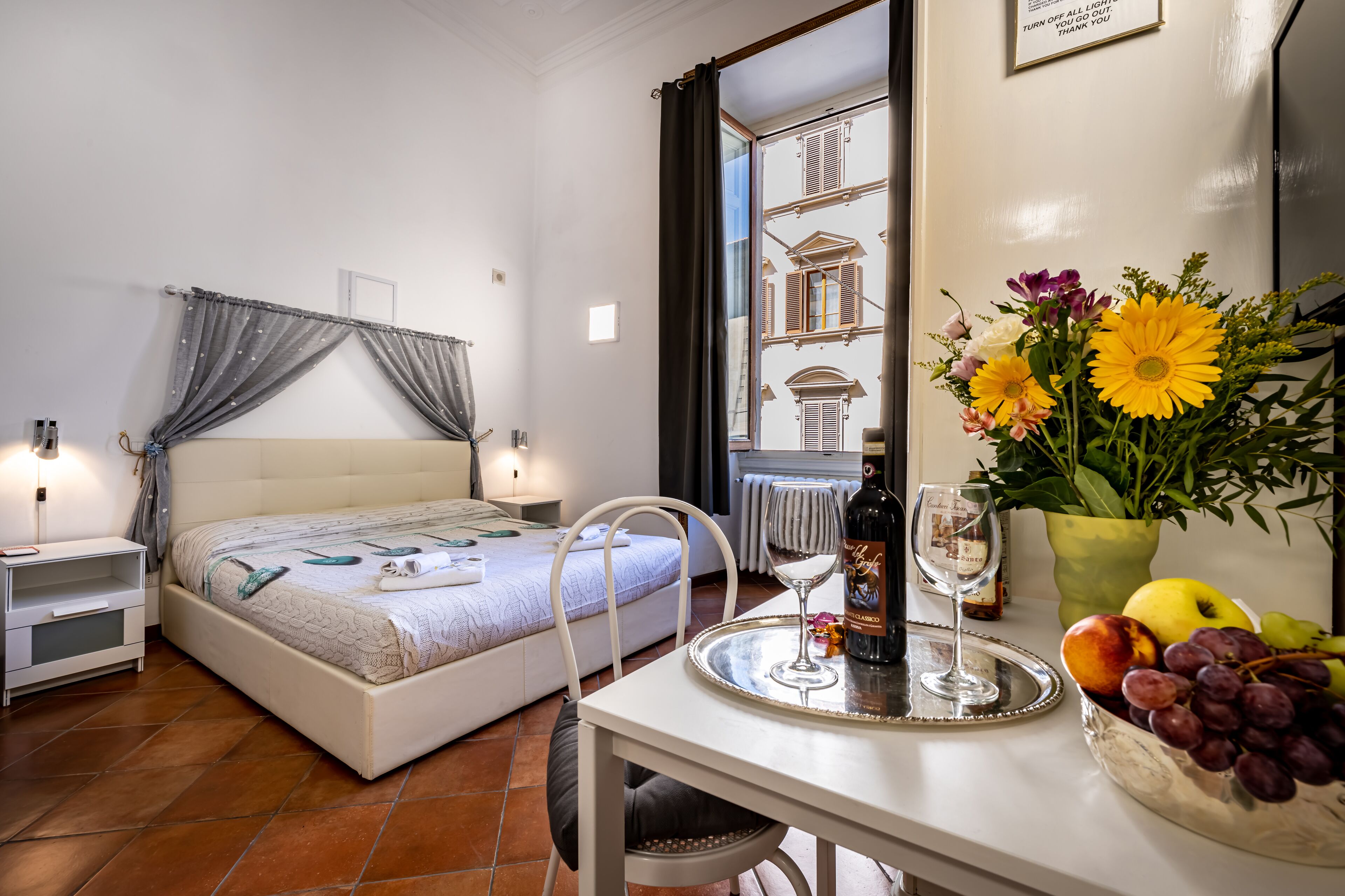 Camera Deluxe | Biancheria da letto di alta qualità, una cassaforte in camera