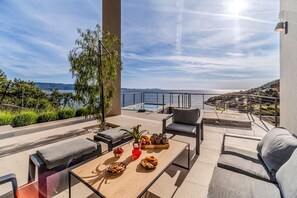 Terrace/patio - Villa Vid - Five Bedroom Villa, Sleeps 10 (Vela Farska)